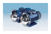 Self-priming centrifugal pumps